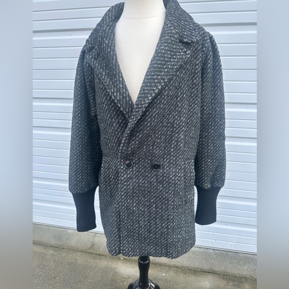 3M Thinsulate Jackets & Blazers - 3M Thinsulate Black and Gray Pea Coat size L